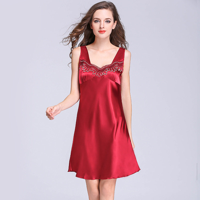 带胸垫睡裙女夏仿真丝花边无袖背心裙宽肩吊带裙清凉短裙纯色睡衣