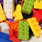 儿童大颗粒积木墙兼容积木桌拼插方块早教益智拼装 幼儿园桌面玩具