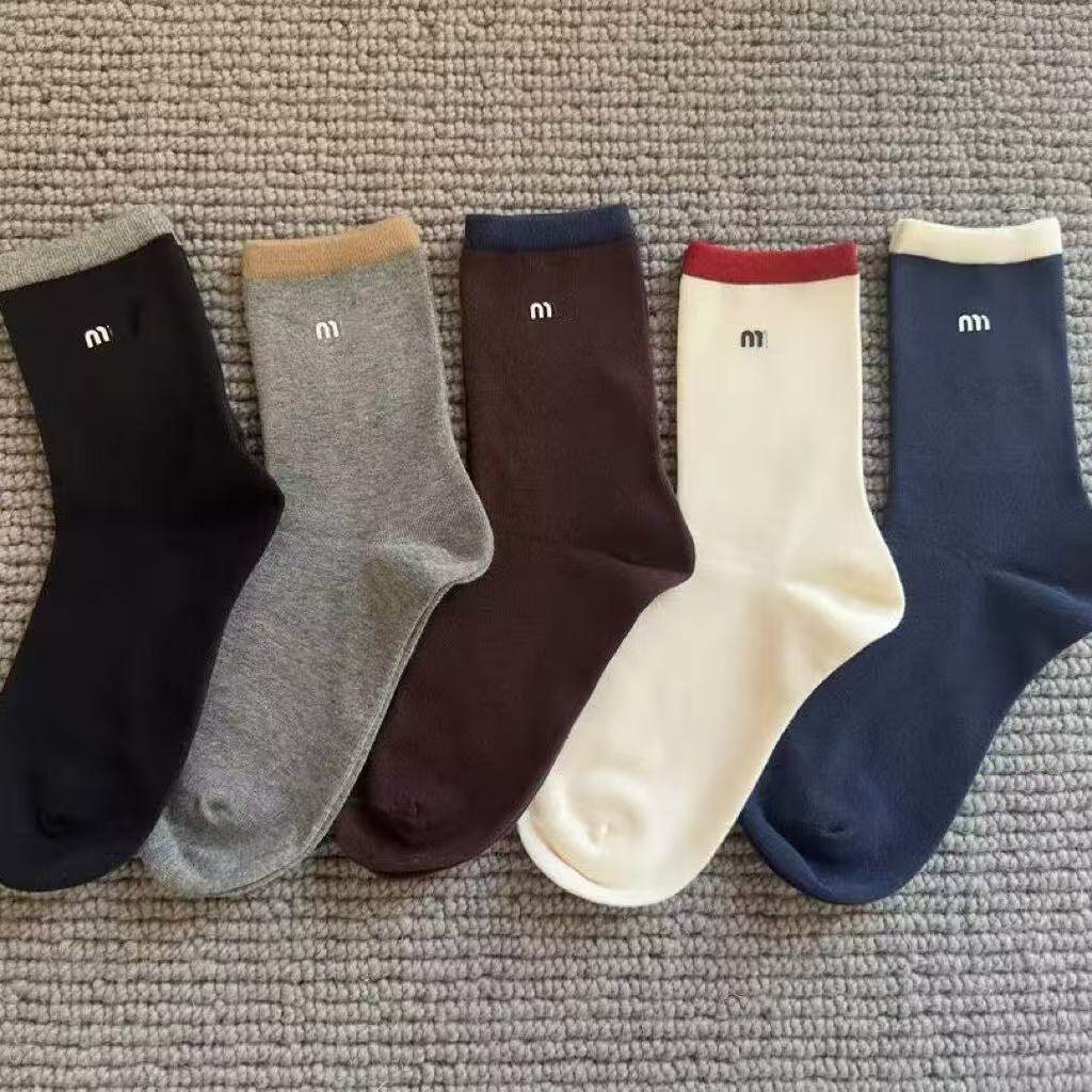 深圳南油欧货四季新款字母拼色袜子女网红同款百搭短袜中筒袜潮