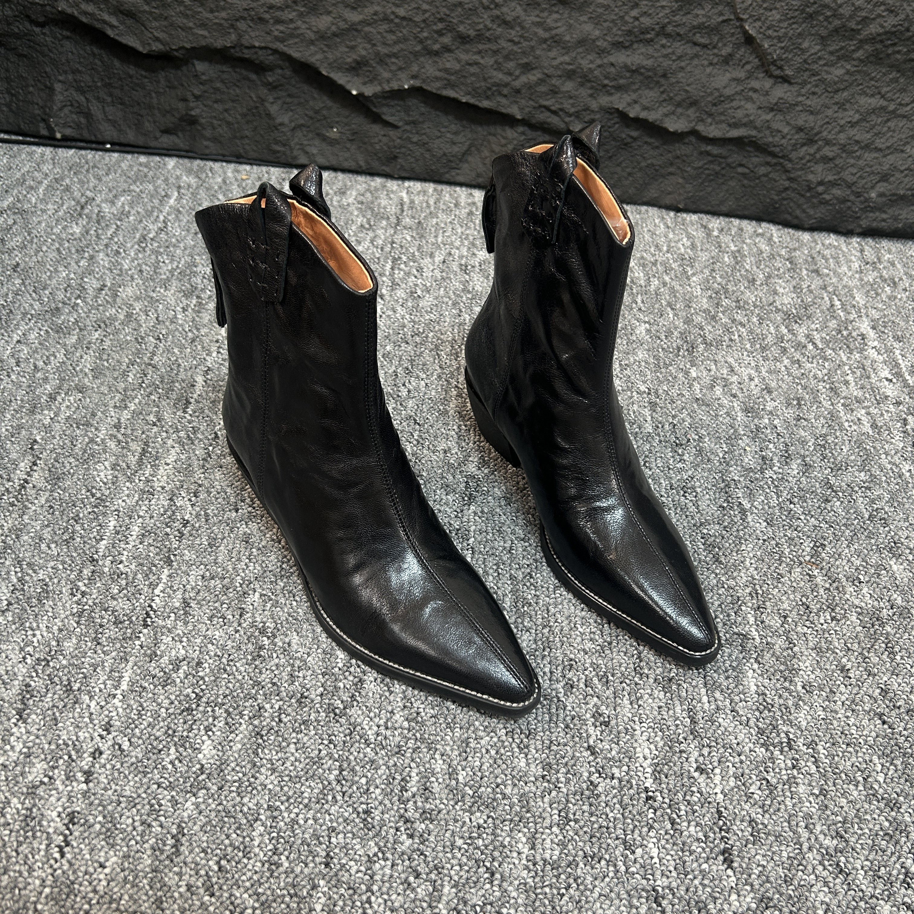 【撤柜断码】羊皮4公分/复古轻奢尖头短靴女鞋百搭秋冬靴子1238,女鞋,西部靴,淘宝优惠券,粉丝福利购,淘宝优惠卷