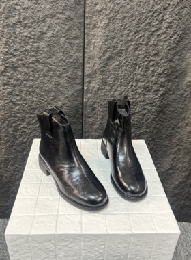 【撤柜断码】3CM/轻奢经典真皮短靴女鞋时尚秋冬靴子W003