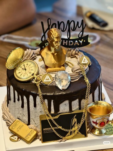 三角洲行动蛋糕装饰周边影锋蝴蝶刀折叠刀金属玩具未开刃大红模型