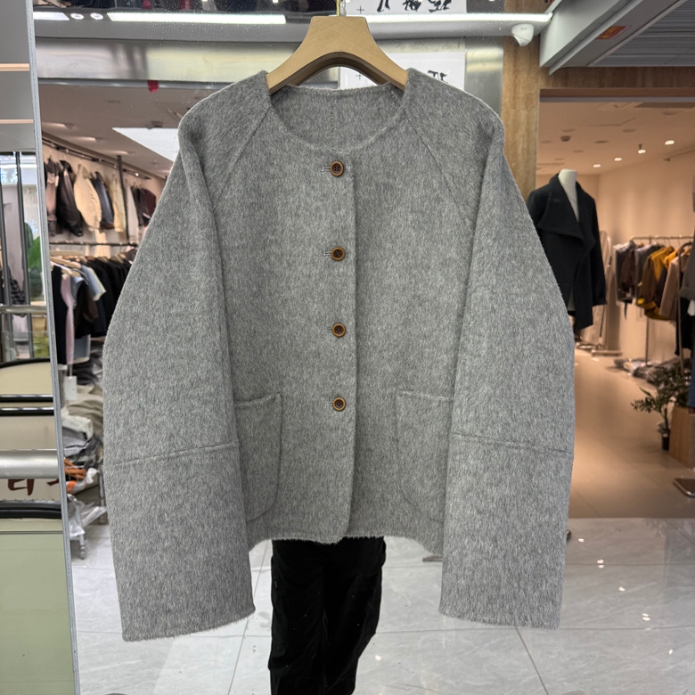 羊驼贝贝双面羊绒大衣外套