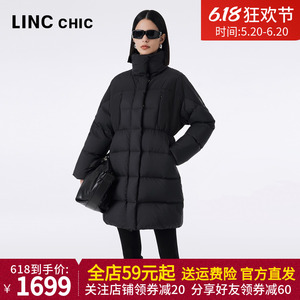 LINCCHIC金羽杰2023冬新款鹅绒轻体中长款连帽羽绒服女Y23806334