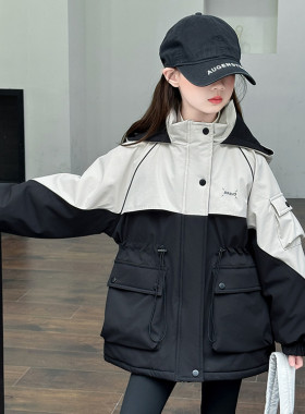 韩国潮女童冲锋衣春秋款2025新款儿童洋气时髦派克服秋款收腰外套