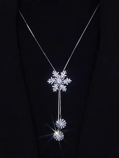 旋转锆石雪花毛衣链2026新款爆款气质高级感长款项链配饰女挂件