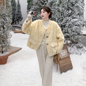 现货-鹅黄色皮毛一体外套306-AW164-p185-k278,女装皮草,浙宝306