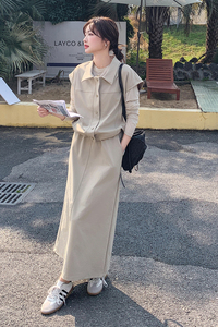 韩系淡人工装马甲套装裙女秋季2025新款大方得体简约半身裙三件套图片