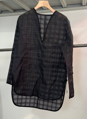 limue家13000日元胸围宽松70棉30真丝，叠穿