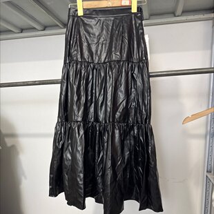 新款 蛋白皮料子腰围60 大摆7589日元 s码