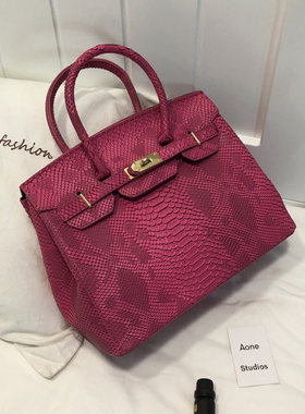 Clean Knock女包单肩斜挎包时尚铂金包女士手提包结婚红色新娘包