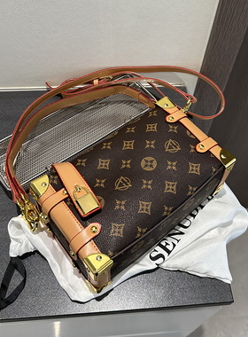 Clean Knock老花小众水桶包女2026新款手提盒子包斜挎包女包通勤