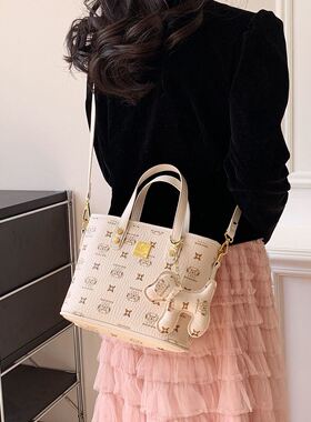 Clean Knоck女包2026新款水桶包大包包女菜篮子小众手拎包斜挎包