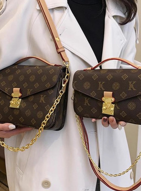 Clean Knоck小方包2026新款复古通勤大容量单肩包休闲百搭斜挎包