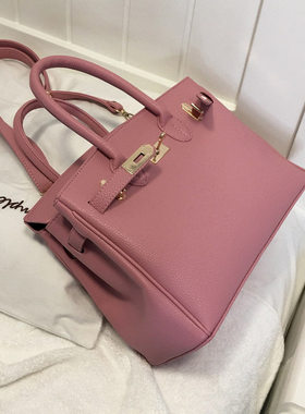 Clean Knock包荔枝纹铂金包时尚手提包红色新娘包单肩斜挎凯莉包