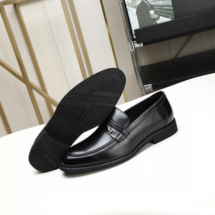 日本代购LP2025新款真皮男鞋头层牛皮套脚正装商务鞋一脚蹬懒人鞋