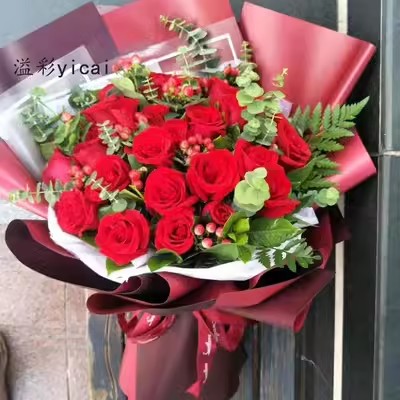 武汉鲜花同城速递绣球红玫瑰女友洋桔梗生日创意韩式花束送货上门