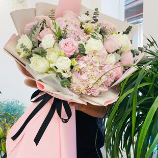 西安鲜花同城速递情人节母亲节生日康乃馨向日葵混搭公司企业团购