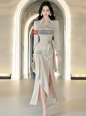 初秋抽皱盘花衬衫不规则开衩半身裙两件套2025新款名媛风套装裙