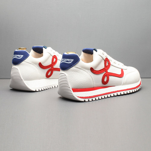 运动潮流舒适阿甘网面透气小白鞋