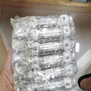 全新库存SMC正品 30Z数量9个全新议价 气缸CM2B25