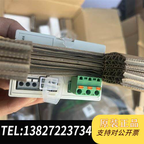 全新库存东方步进SCM590A-JC跟US2D90-JC,全新无说明全新议价