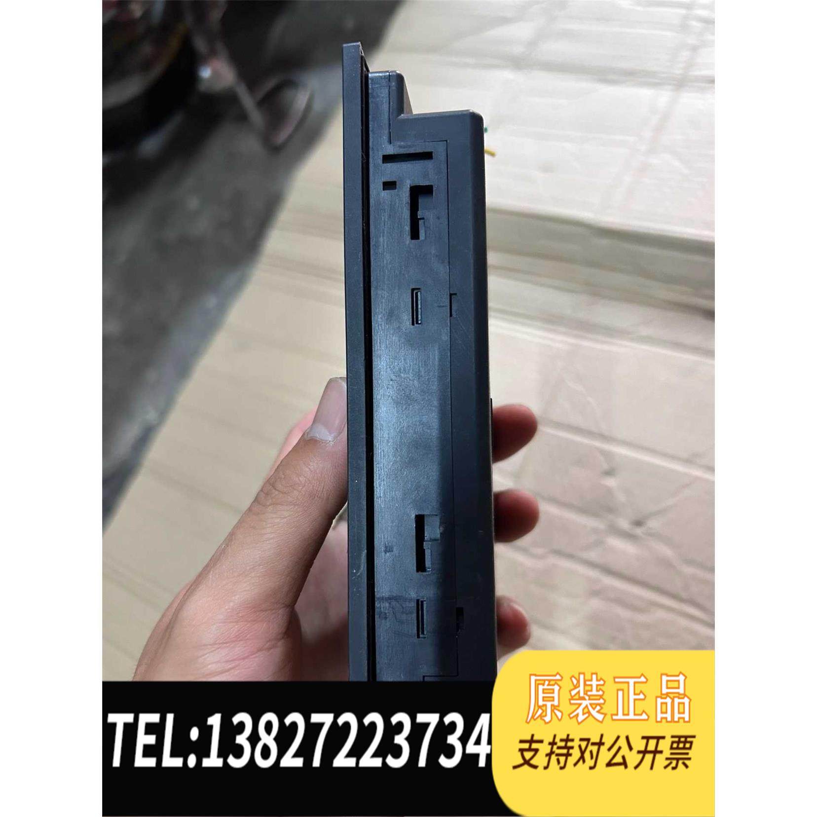 全新原装触摸屏GT12 AIG12GQ02D，拆时候卡扣那里需询价