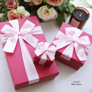 ins布利斯新款 礼品盒网红抖音玫红色方形喜糖口红空盒 伴手礼包装