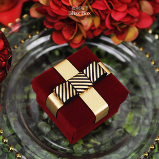 新款ins风婚礼伴手回礼喜糖喜烟盒丝绒生日情人节礼物口红空盒