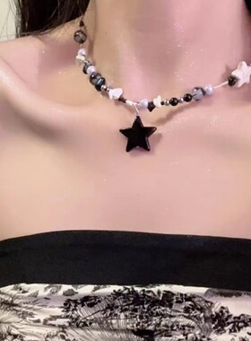 星星串珠项链黑色系高级感可爱甜酷锁骨链多巴胺配饰小众设计百搭