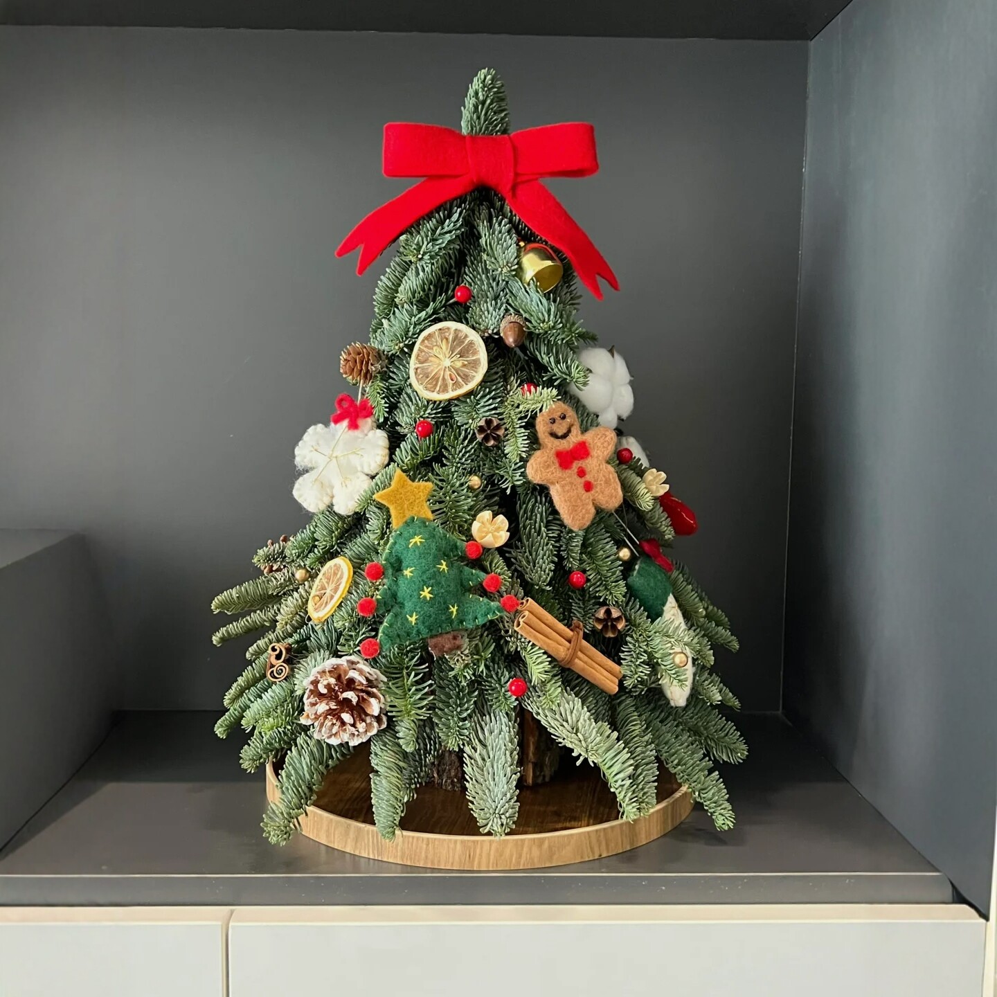 圣诞节装饰品场景氛围布置诺贝松圣诞树摆件店铺桌面家用造景道具