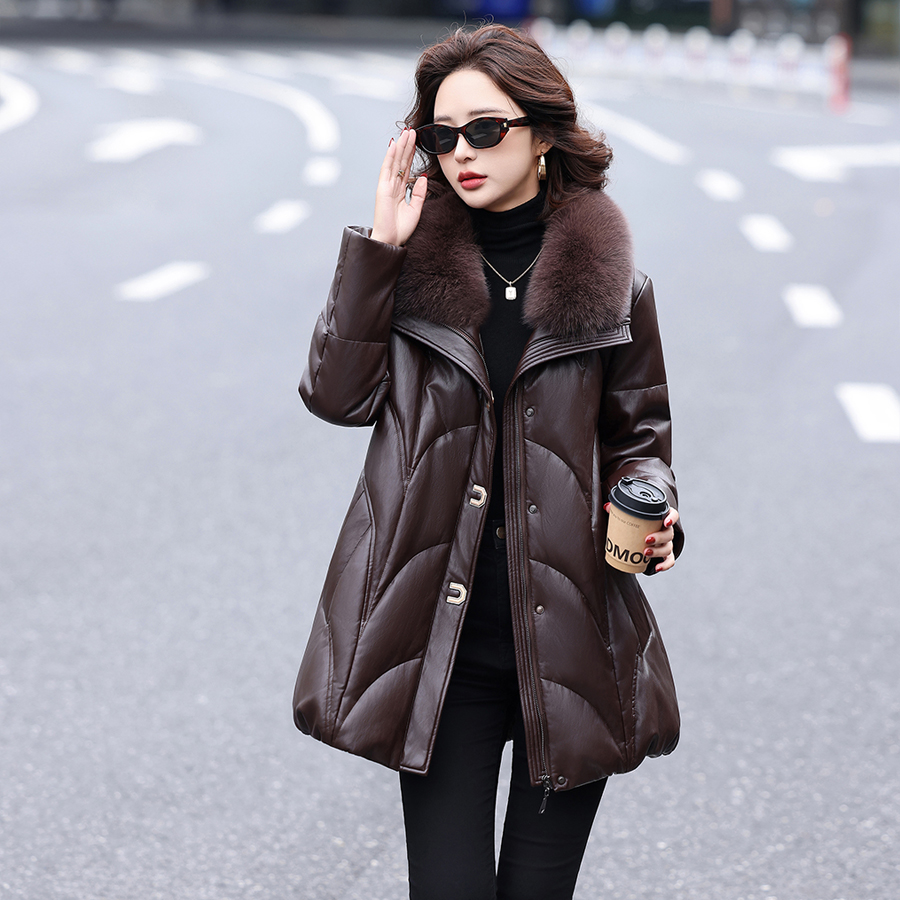 宽松大码真皮羽绒服女中长款显瘦