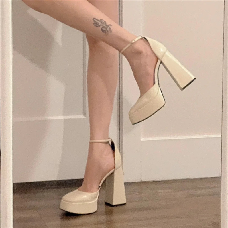2023春新款厚底防水台一字扣带高跟鞋不累脚包头单鞋女粗跟芭比鞋
