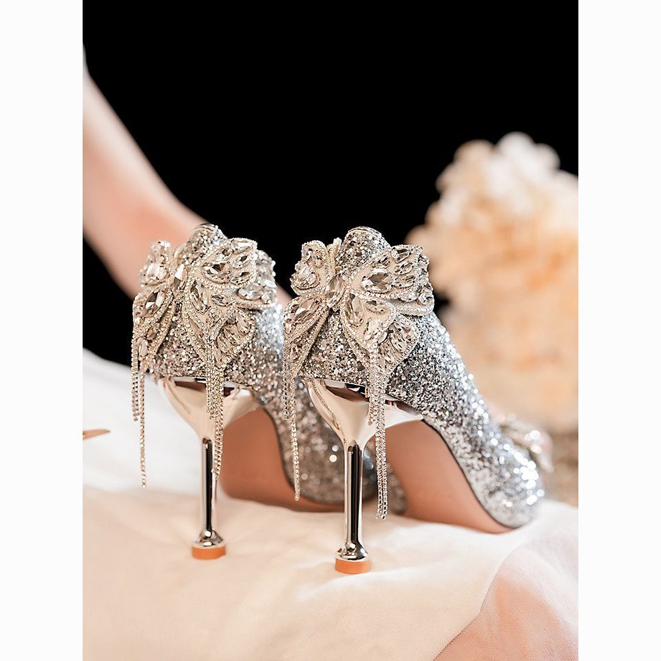 高跟鞋女2025年春秋新款蝴蝶结水晶不累脚香槟色婚鞋新娘鞋主婚纱