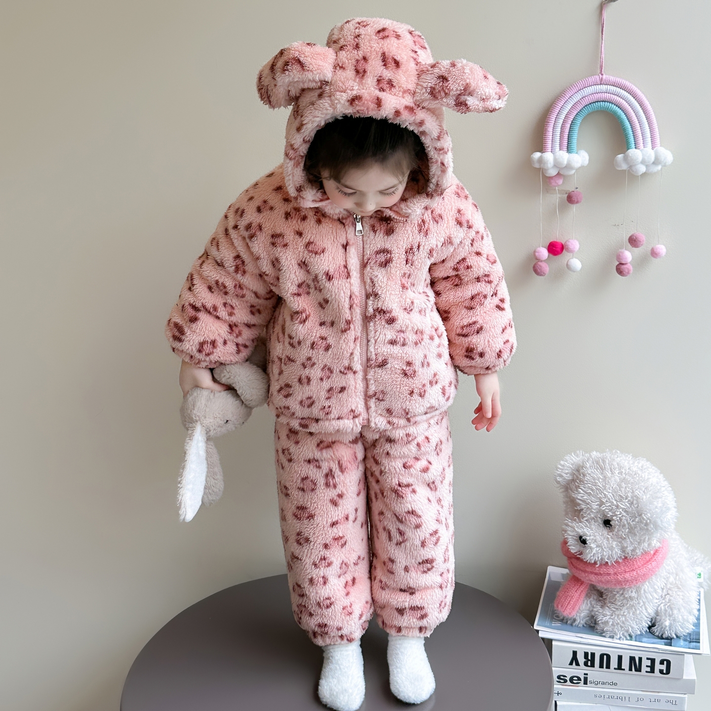 女童套装秋冬家居服儿童冬季时髦睡衣女宝宝加绒休闲冬装三层夹棉