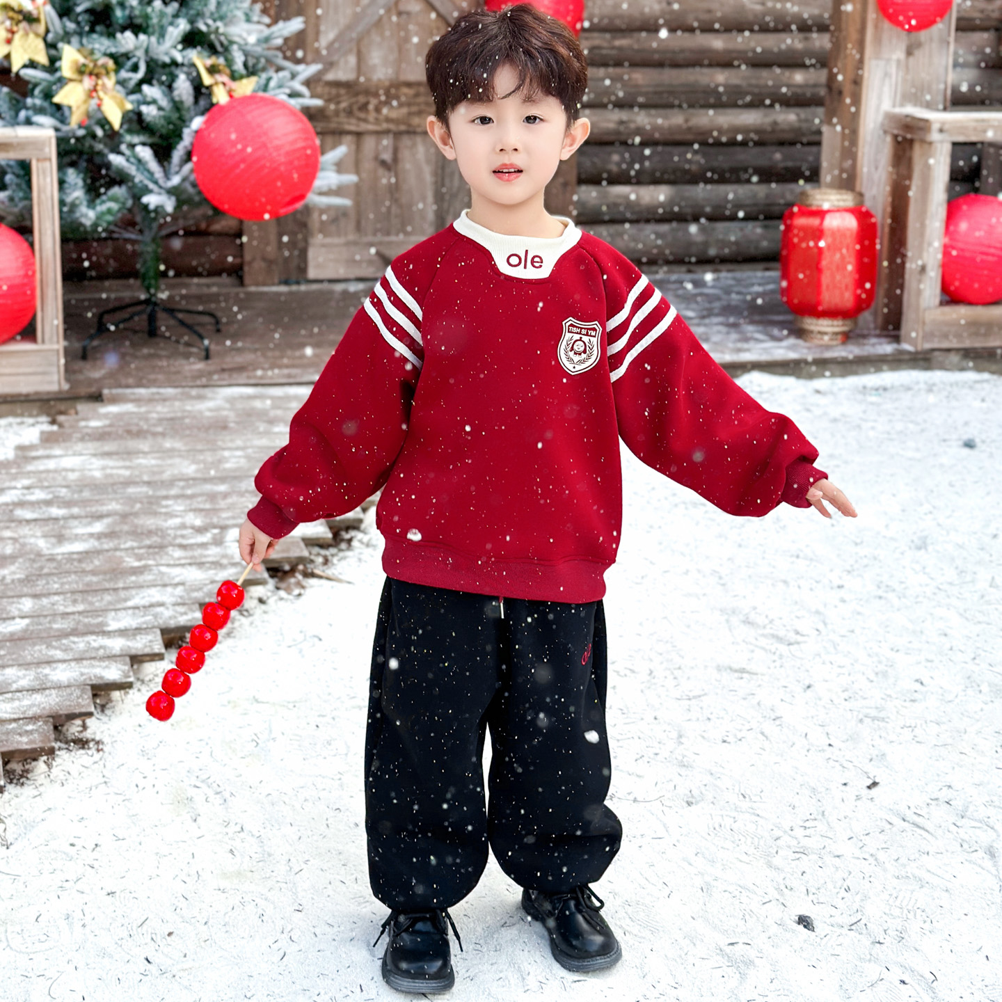 男宝宝新年喜庆套装红色卫衣加绒儿童拜年服冬季休闲男童加厚衣服