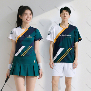 超好看羽毛球服女士高颜值2025年新款速干夏短裤短袖套装男款球衣