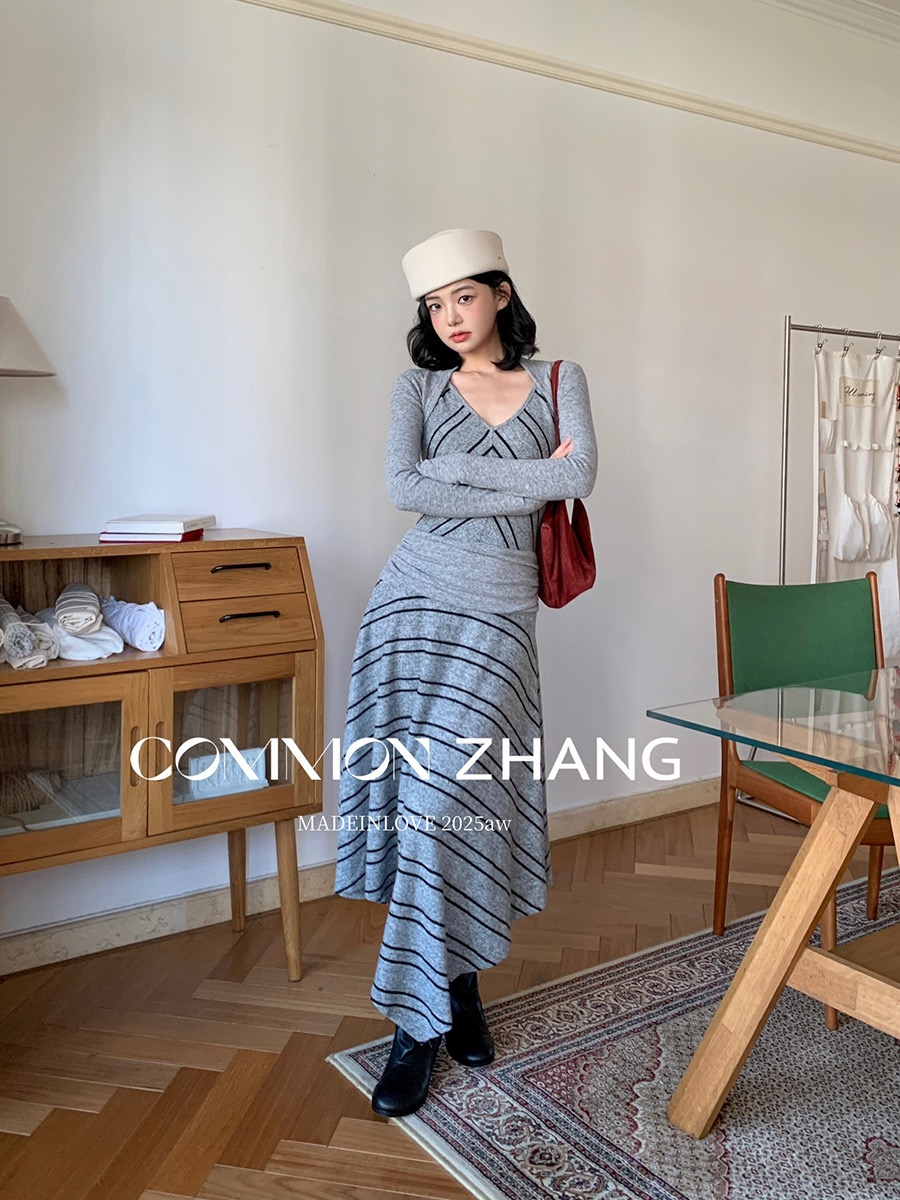 格雷学院秋冬不规则连衣裙女坎肩两件套条纹针织修身显瘦长裙