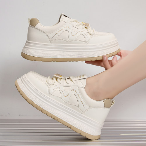 真皮大码女鞋41到43厚底小白鞋