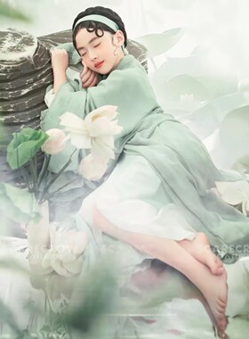 新款青蛇白蛇舞蹈服女童古装中国风古典演出连衣裙儿童魏晋风汉服