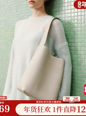 百丽包包女勃艮第真皮酒鬼袋09通勤水桶包大容量托特包X9249DX3