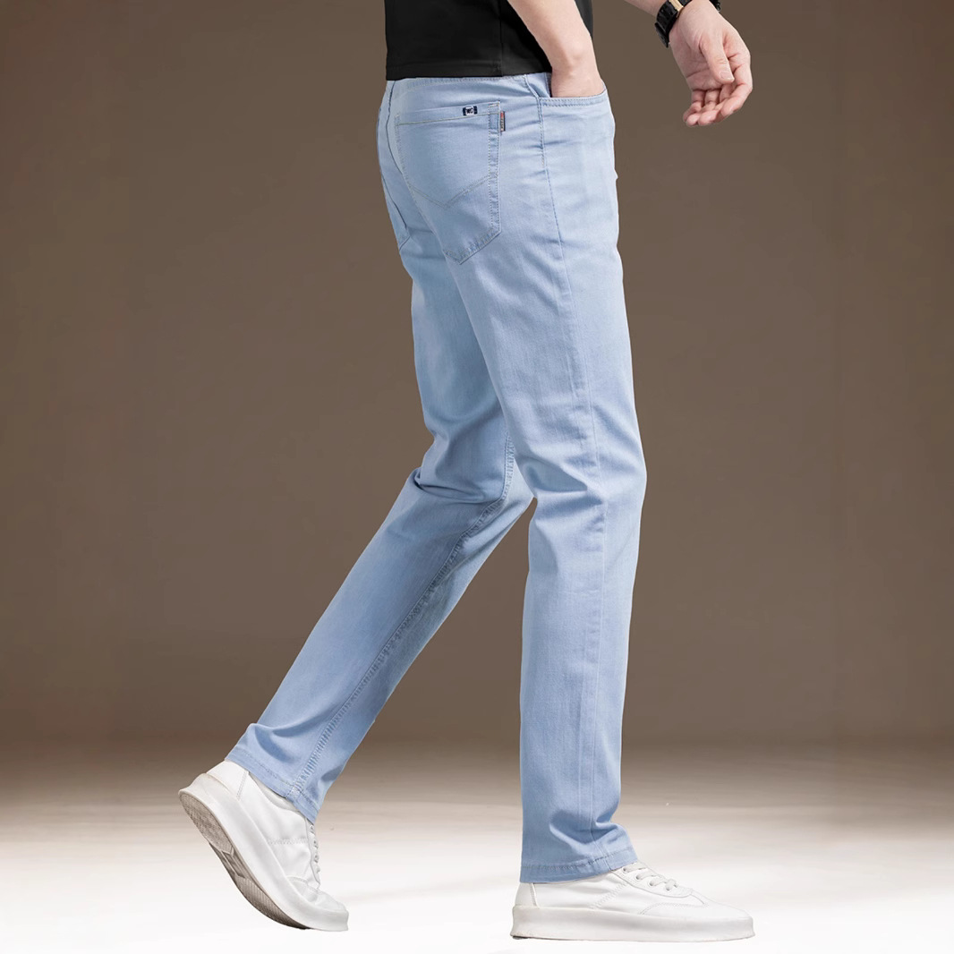 高端浅蓝色休闲直筒牛仔裤男2025夏季新款修身商务潮牌弹力裤子男