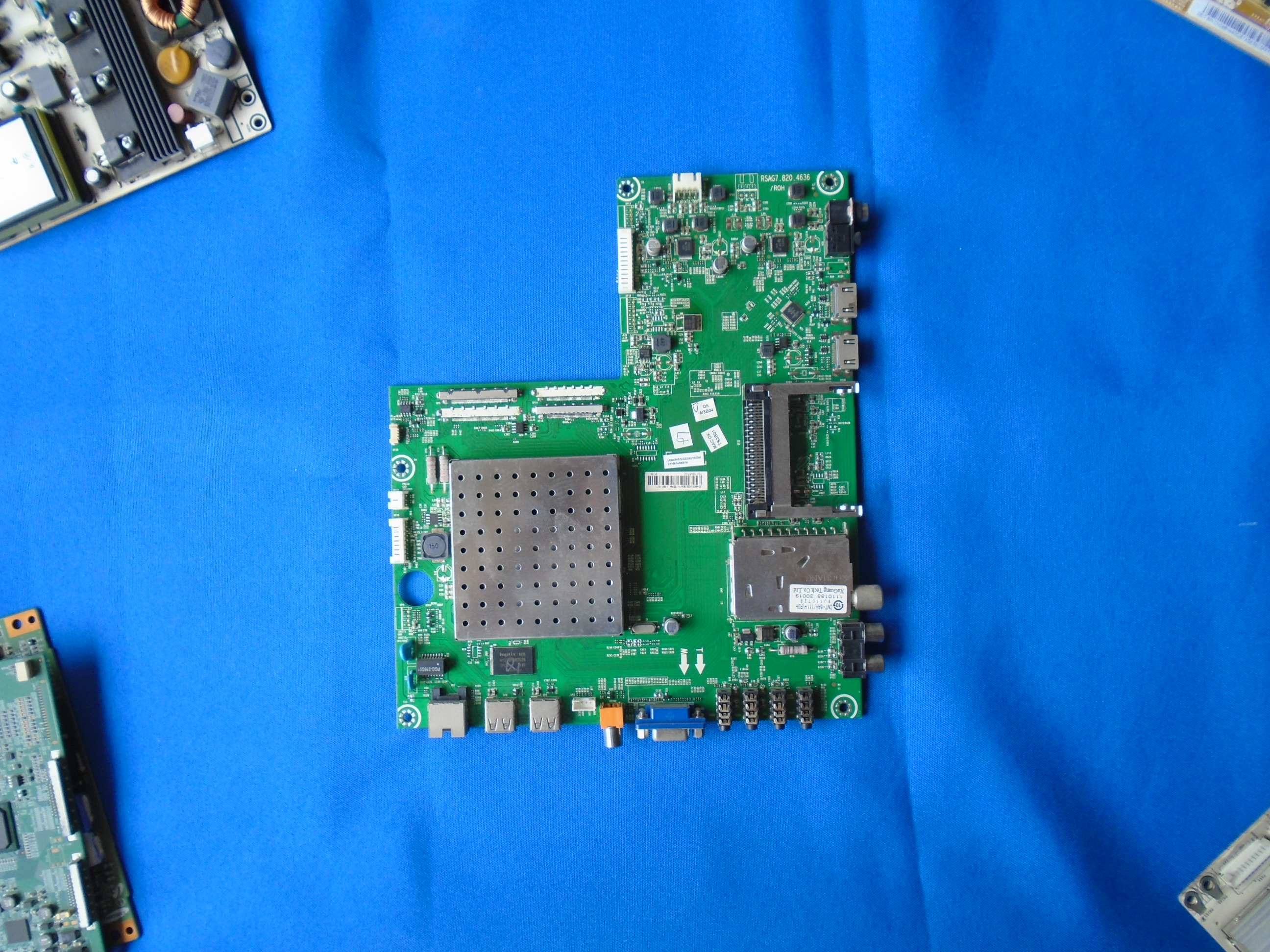 @原装海信LED43K510G3D主板RSAG7.820.4636/ROH配屏LTA430HW01