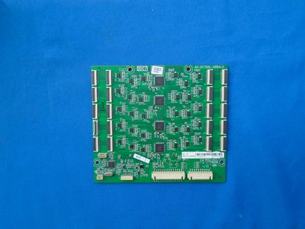 A实拍原装东芝液晶电视65U6900C背光恒流升压板40-DC700L-DRB4LG