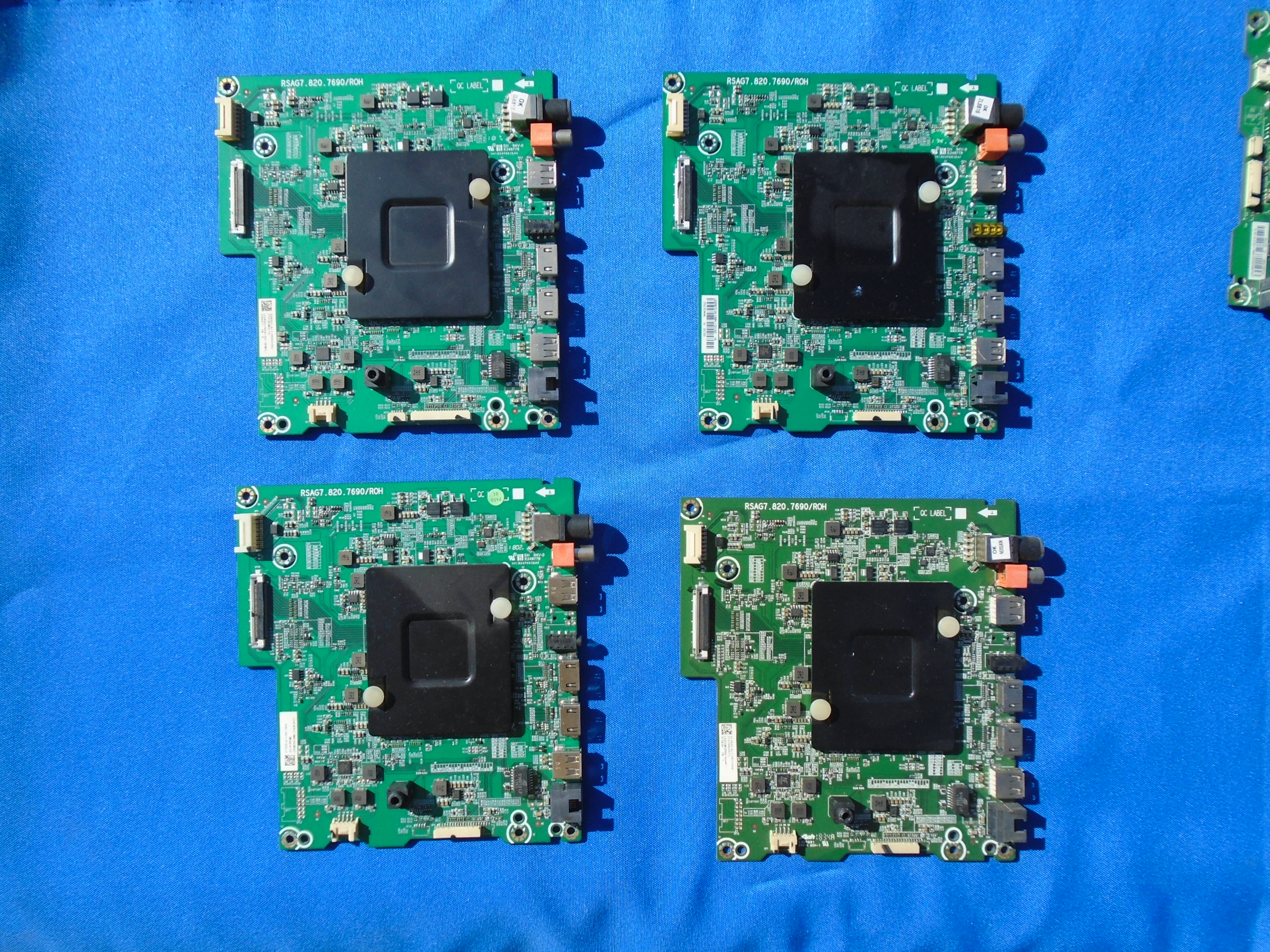 S原装海信LED55M5000U (BOM4)主板 RSAG7.820.7690 屏 HD550M5U83