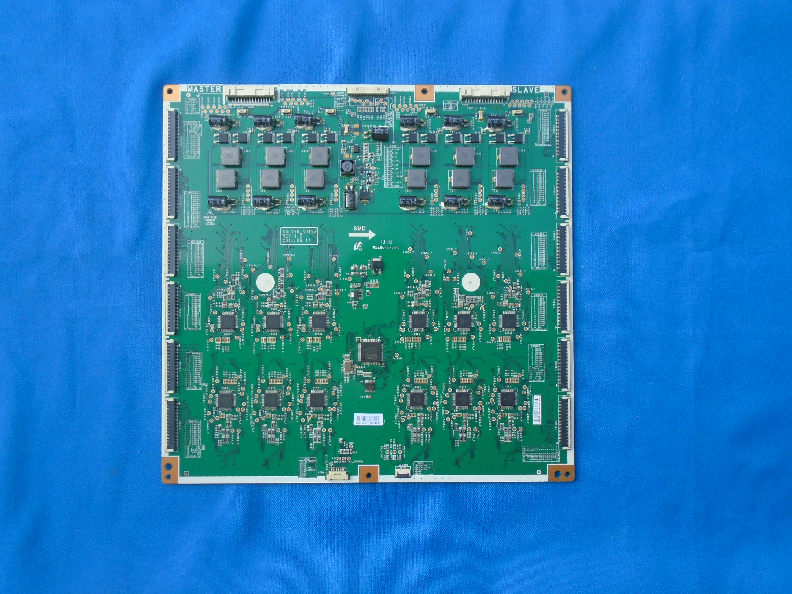 实拍D原装海信LED75XT890G3D恒流板SSL750-3D12A配屏LTA750HQ01