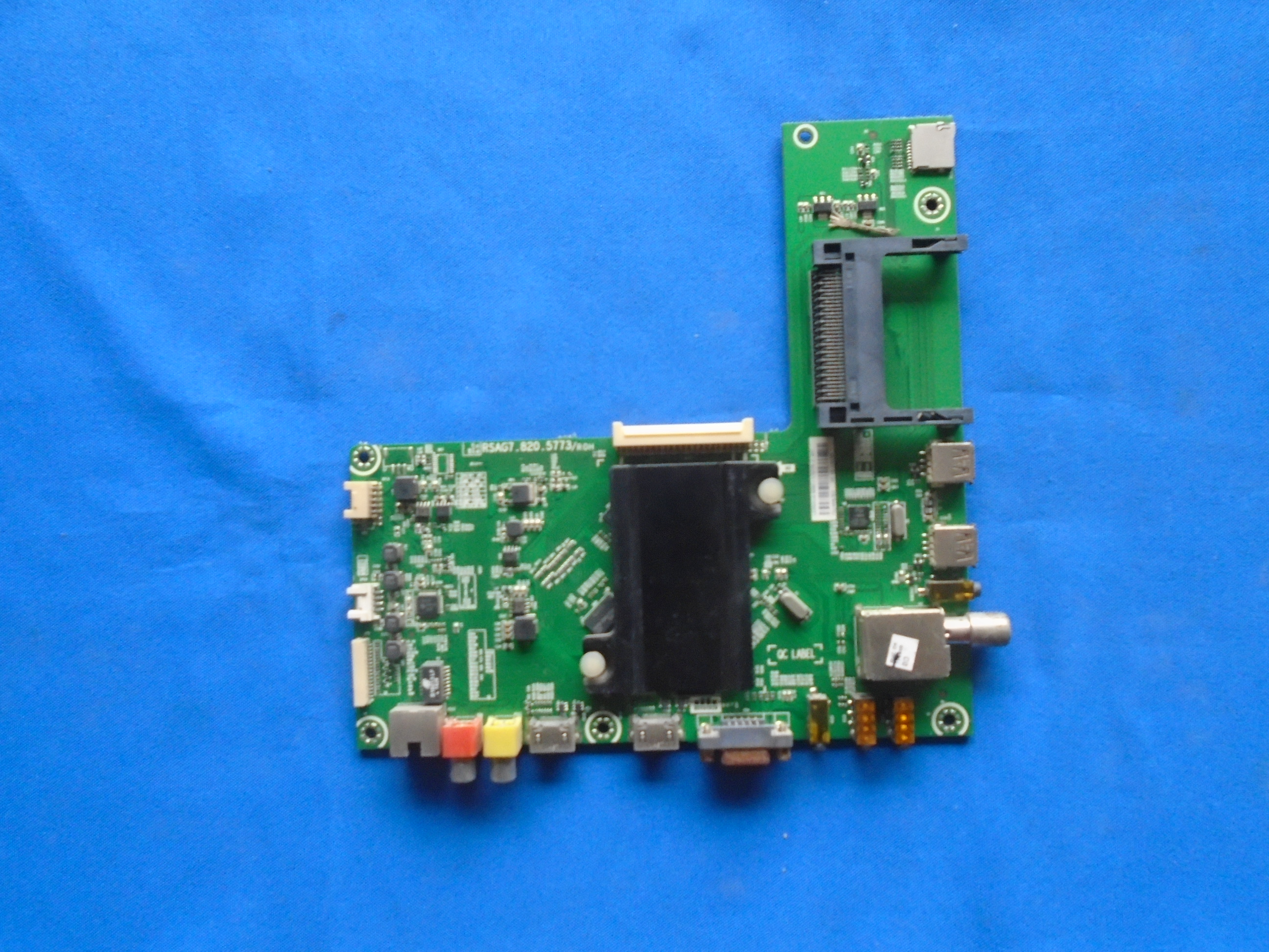 测试好原装海信LED50K370(BOM1)主板RSAG7.820.5773屏HE500HF-B54