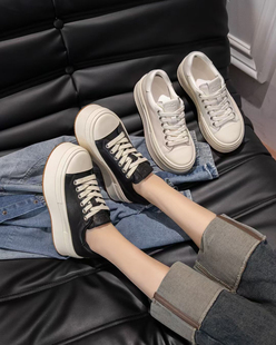2025春新款女鞋正品厚底休闲百搭真皮圆头板鞋松糕底小白鞋