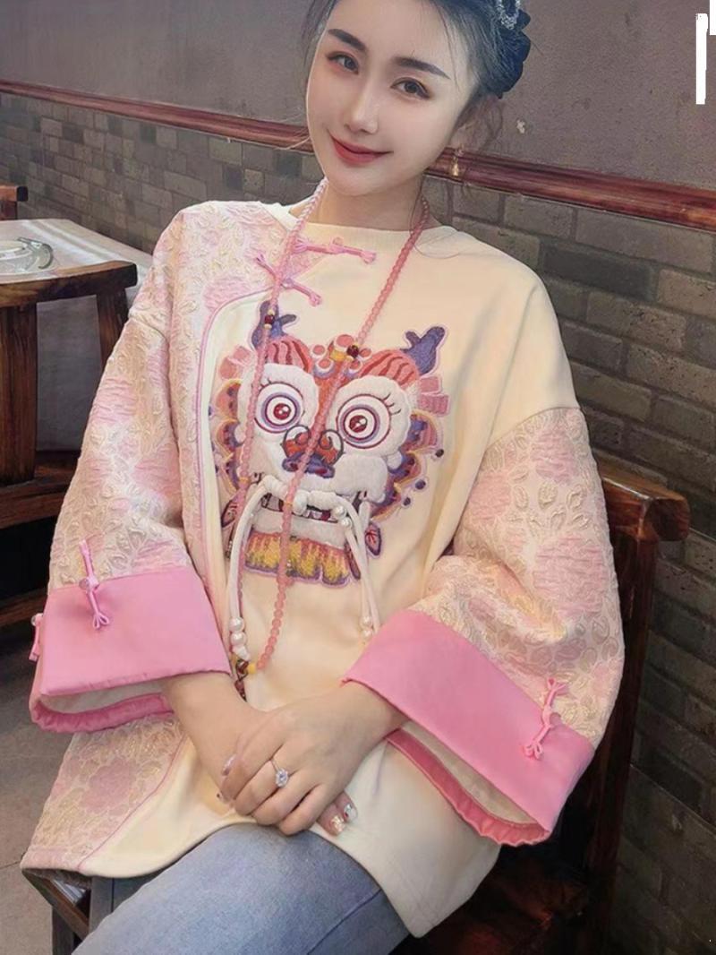 宽松大码胖mm300斤新中式国风上衣女春秋季刺绣提花别致拼接卫衣