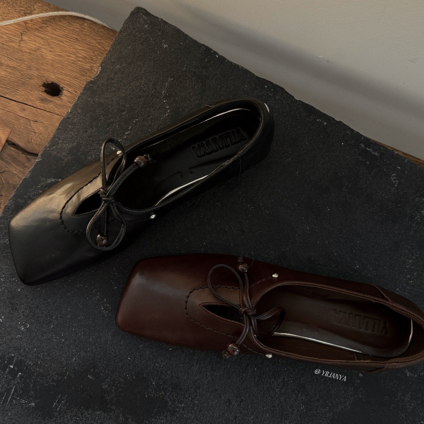 1997-1系带休闲方头浅口粗跟褶皱单鞋中跟休闲日常风